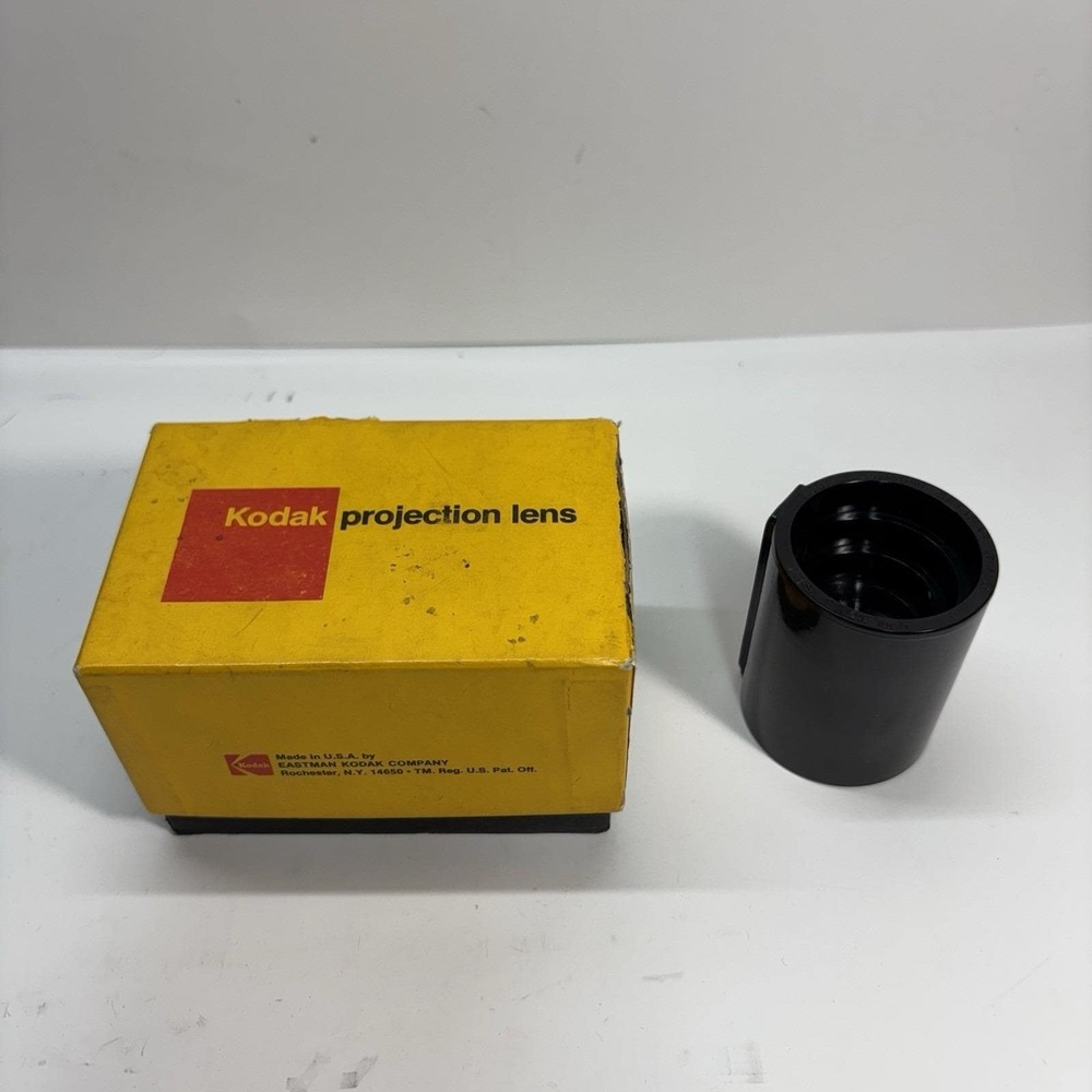 Kodak Projection Ektanar Lens 2-1/2 Inch F/3.5 Lumenized Rack Focusing #101-8506